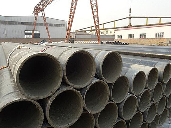 水泥(ní)砂漿襯(chèn)裏防腐直縫鋼管